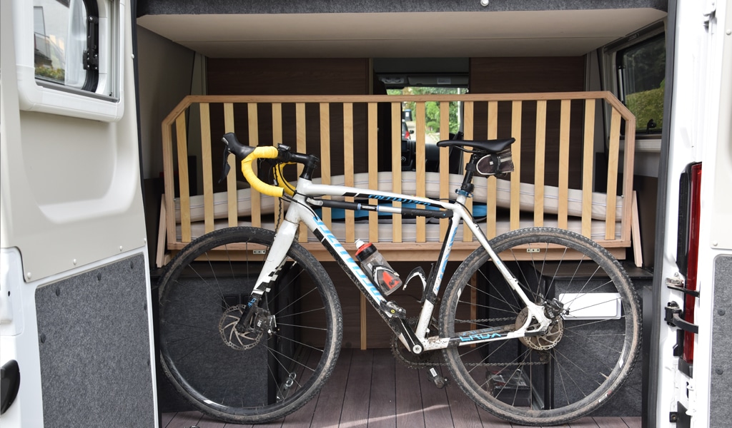 Knaus Boxlife 600 DQ Lounge und Fahrrad-Transport