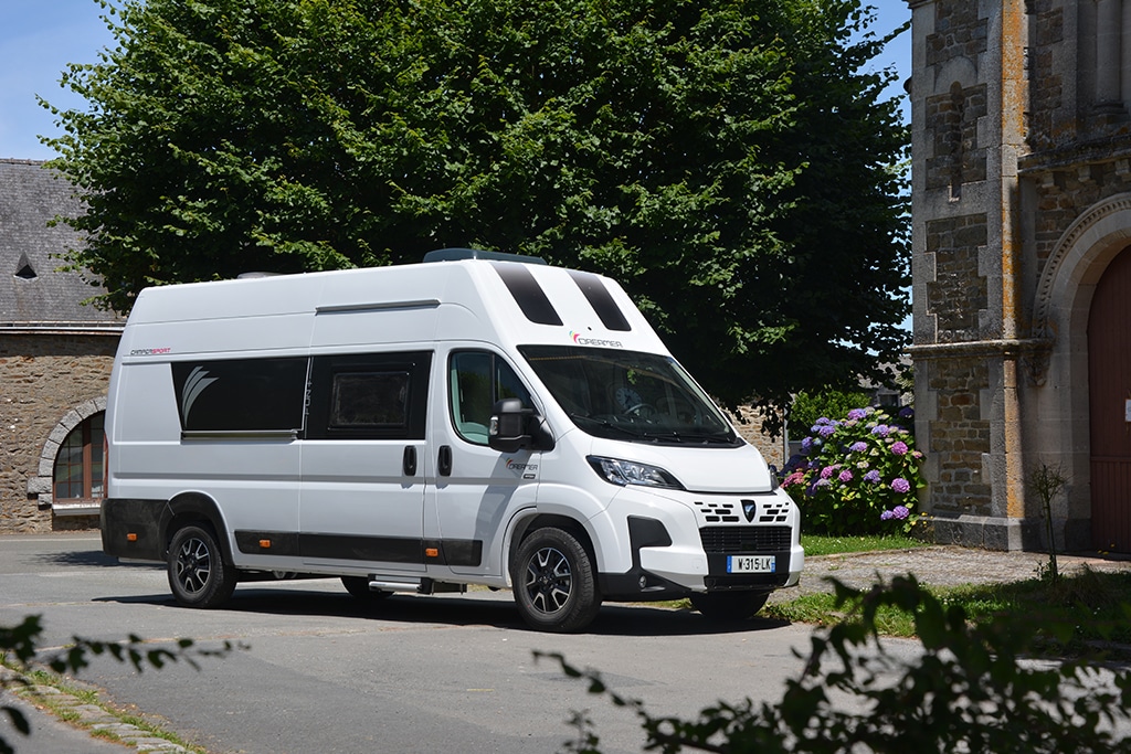 Campervan: Dreamer Camper Sport.